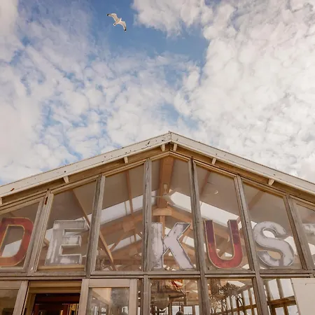 House With Direct Sea View, On The North Sea Of Holiday home
